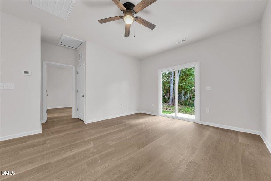 16-106 Summitt Ave_016