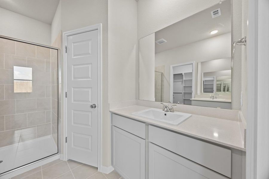 Furnished interior view inside a new home in Trinity Ranch, Elgin (Image 6). Furnished interior view inside a new home in Trinity Ranch, Elgin (Image 6).