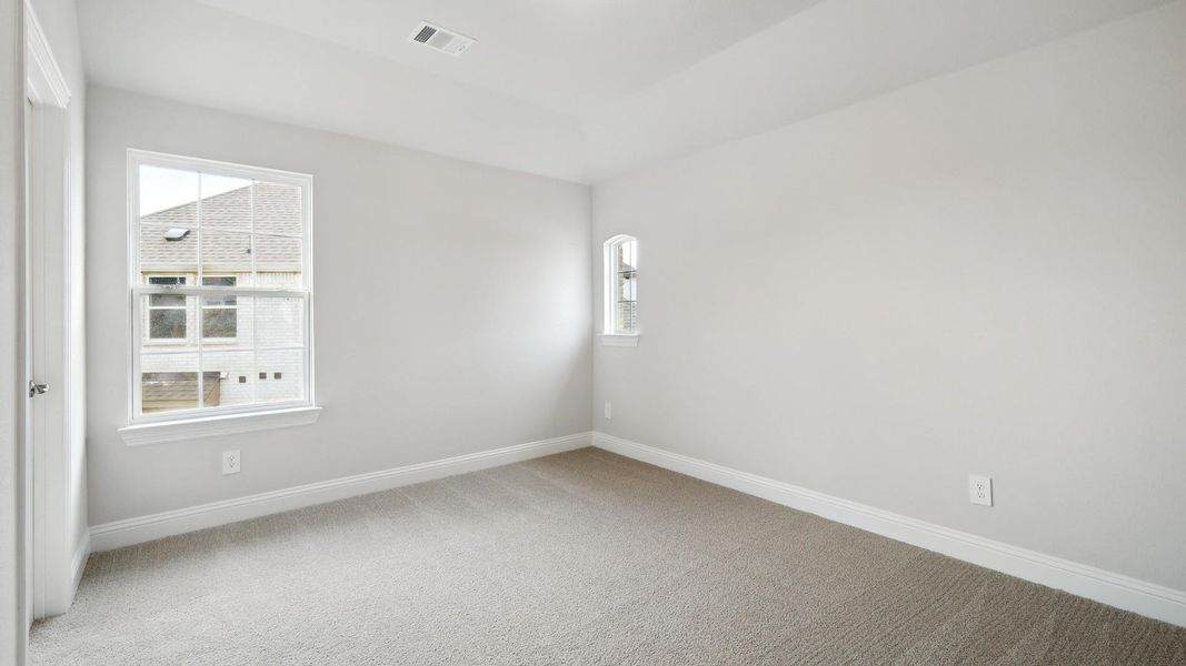 Spacious, unfurnished interior of a new home in Mostyn Manor Reserve, Magnolia (Image 7).