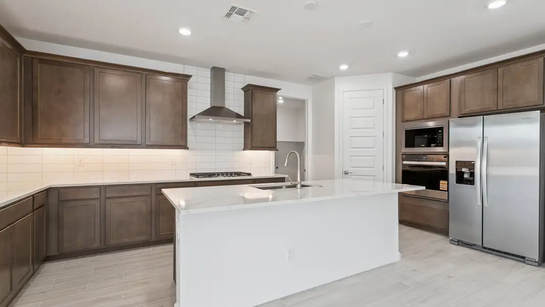 Furnished interior view inside a new home in Aloravita, Peoria (Image 3).