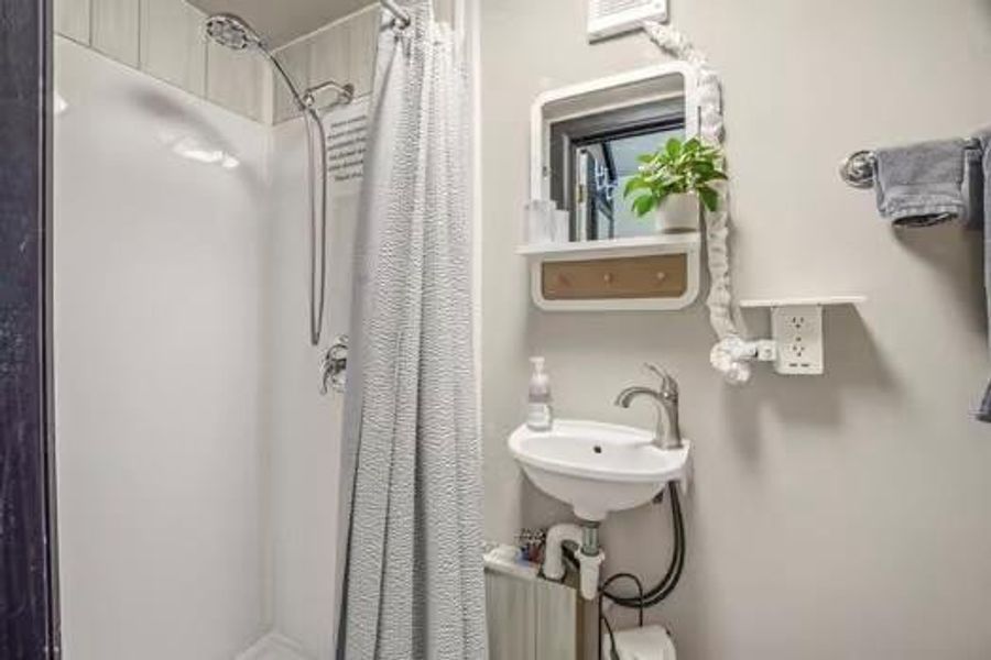 Clean and fresh Clean and fresh