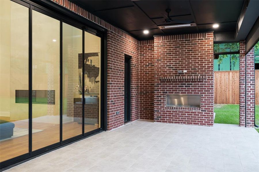 View of patio / terrace featuring ceiling fan