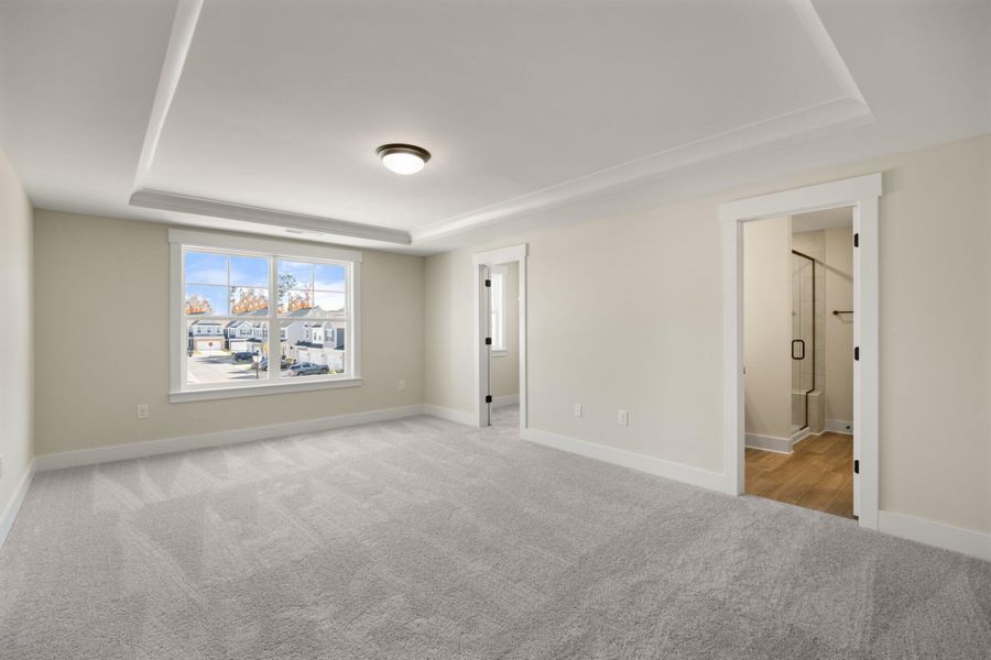 Spacious, unfurnished interior of a new home in Harbor Crossing, Greensboro (Image 35).