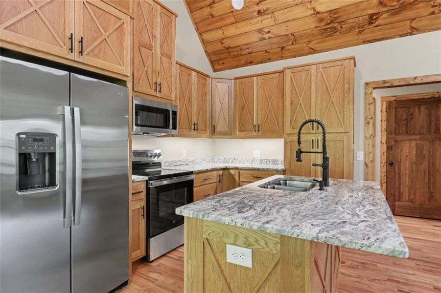 Furnished interior view inside a new home in , Blairsville (Image 9).