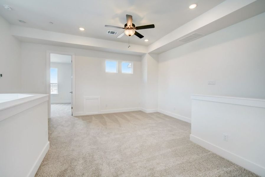 Spacious, unfurnished interior of a new home in Center 45, Round Rock (Image 23).