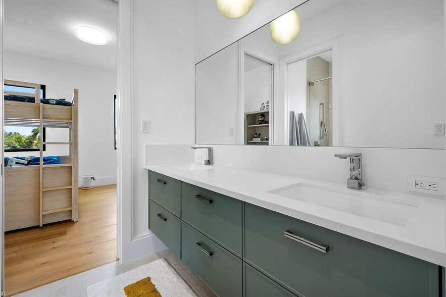 3rd Bathroom 3rd Bathroom