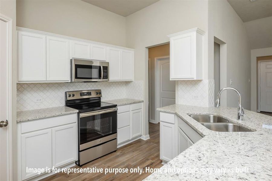 Furnished interior view inside a new home in Sterling Ridge, Huntsville (Image 5).