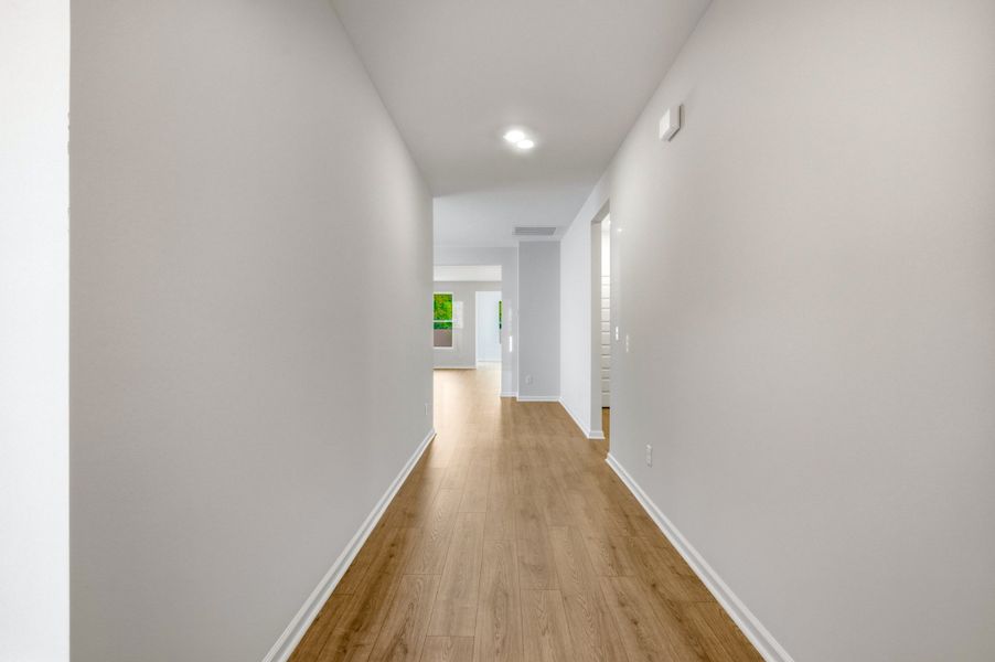 Spacious, unfurnished interior of a new home in Ambridge, Conway (Image 19).