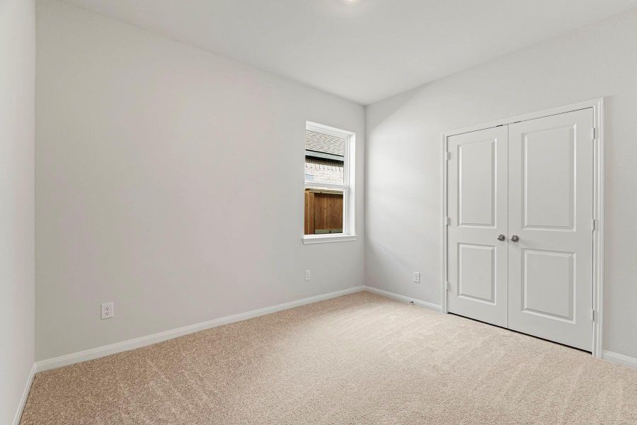 Spacious, unfurnished interior of a new home in Canterra Creek, Arcola (Image 7). Spacious, unfurnished interior of a new home in Canterra Creek, Arcola (Image 7).