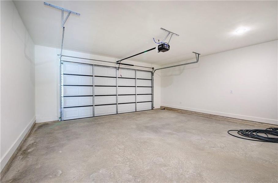 Spacious, unfurnished interior of a new home in , Taylorsville (Image 32).