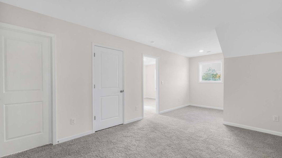 Spacious, unfurnished interior of a new home in Oak Grove Hill, Huntersville (Image 19). Spacious, unfurnished interior of a new home in Oak Grove Hill, Huntersville (Image 19).