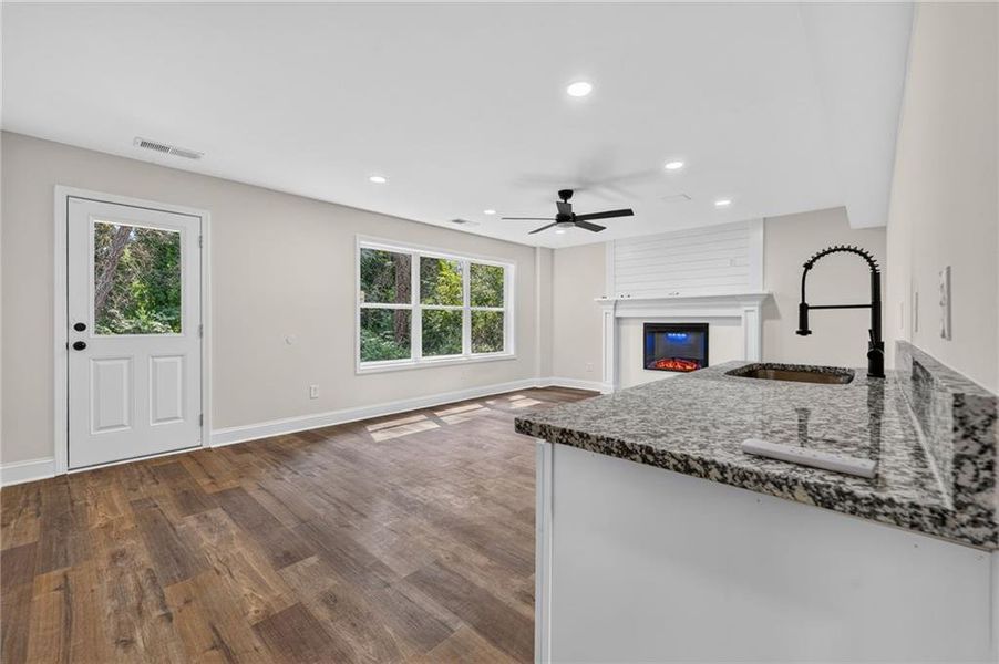 Spacious, unfurnished interior of a new home in , Decatur (Image 19).