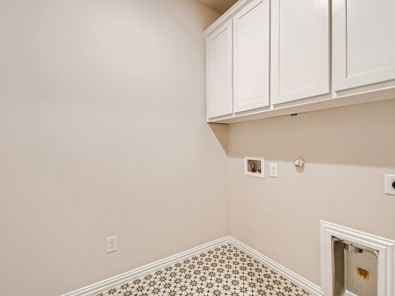 Plan 1530 Laundry Room Representative Photo