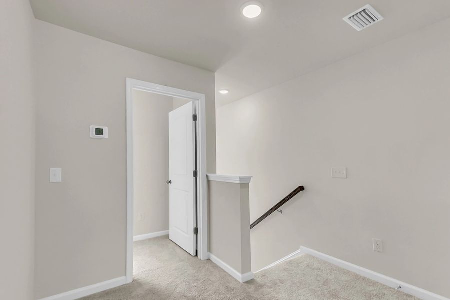 Spacious, unfurnished interior of a new home in Windward Village, Summerville (Image 16). Spacious, unfurnished interior of a new home in Windward Village, Summerville (Image 16).