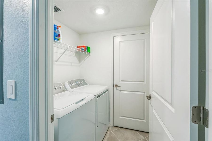 Furnished interior view inside a new home in , Venice (Image 8).