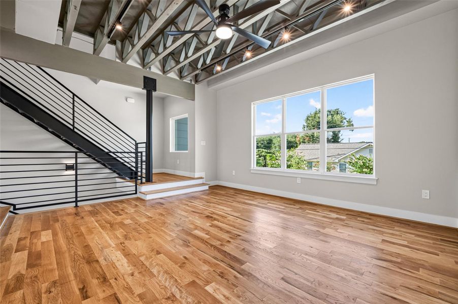 Spacious, unfurnished interior of a new home in , Houston (Image 15).