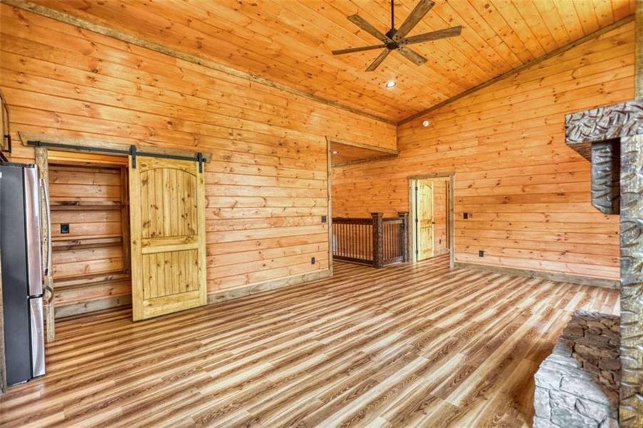 Image 85 of a home in .