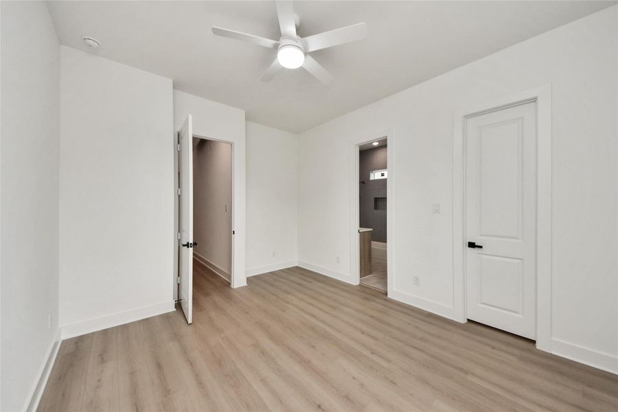 Spacious, unfurnished interior of a new home in , Houston (Image 9). Spacious, unfurnished interior of a new home in , Houston (Image 9).