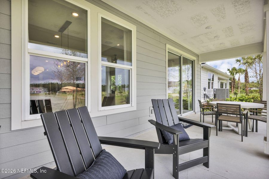 Exterior details and patio area of a home in Double Branch, Middleburg (Image 3).