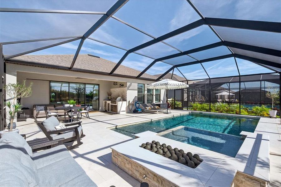 Exterior details and patio area of a home in , Lakewood Ranch (Image 26).