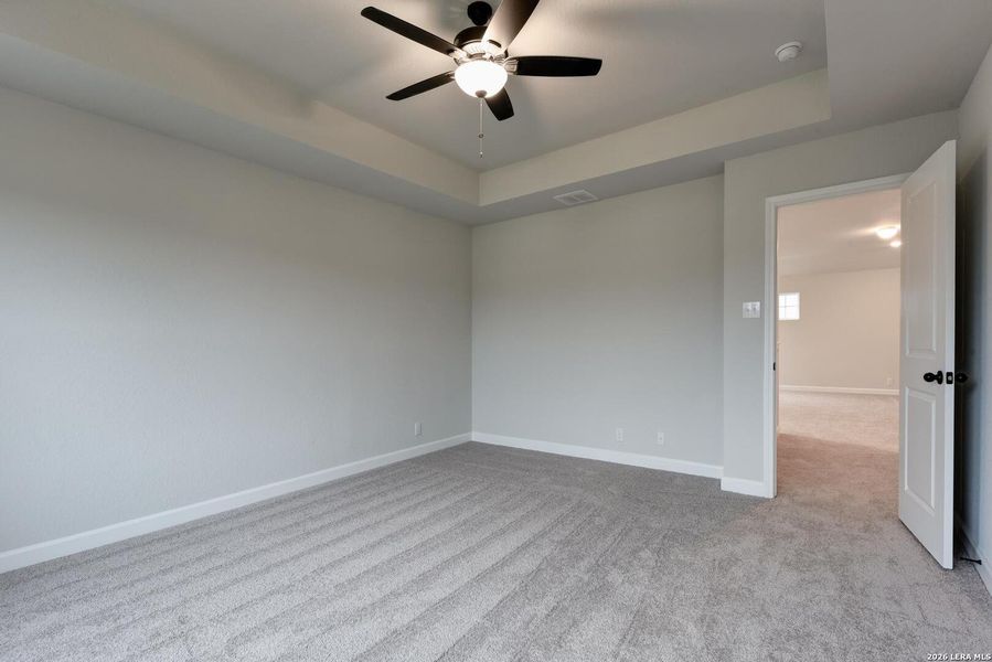 Spacious, unfurnished interior of a new home in Arcadia Ridge, San Antonio (Image 19). Spacious, unfurnished interior of a new home in Arcadia Ridge, San Antonio (Image 19).