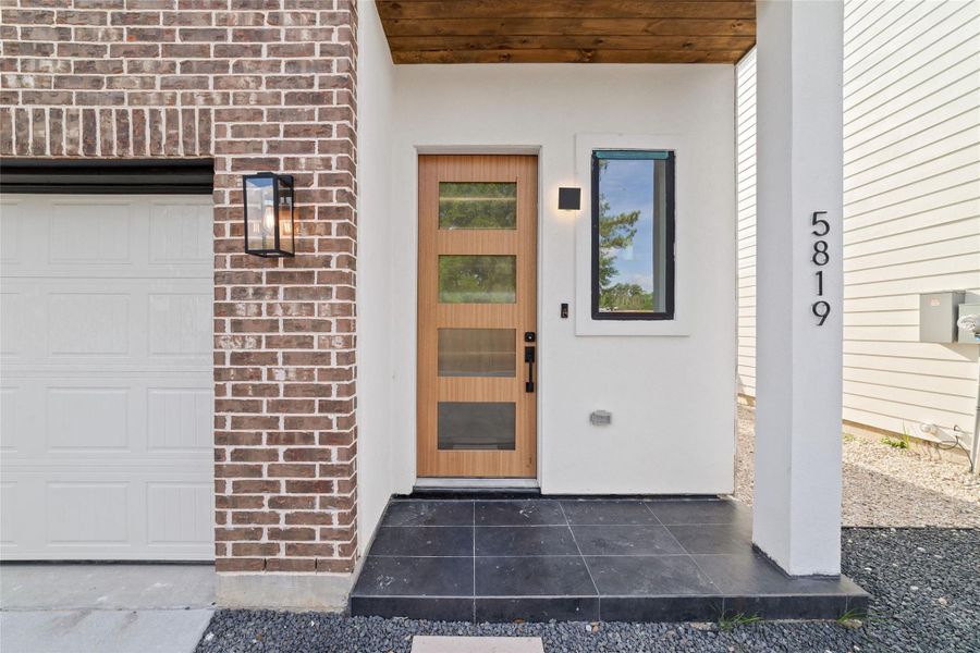 Exterior details and patio area of a home in , Houston (Image 3).