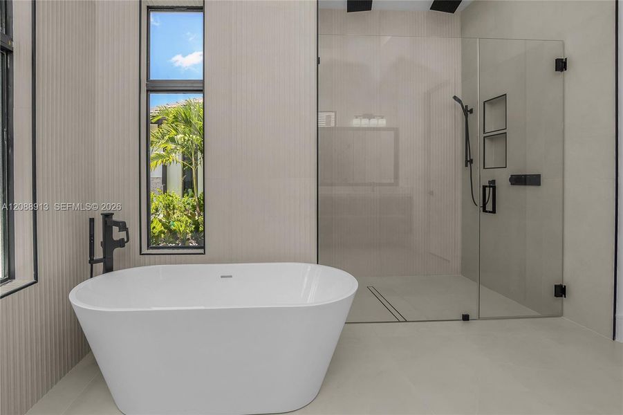 Furnished interior view inside a new home in , Naples (Image 5).
