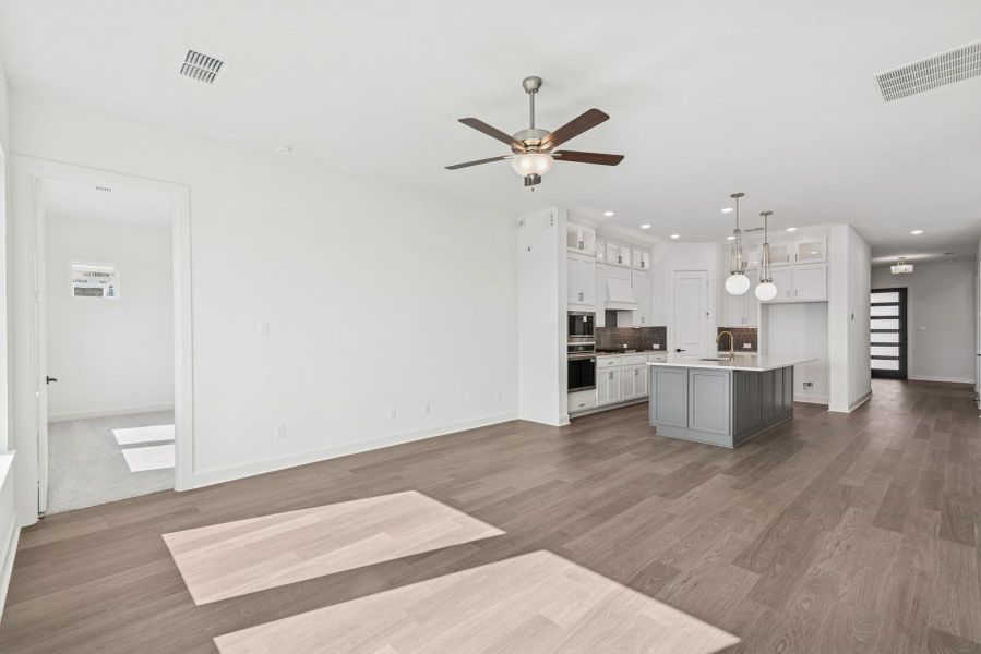 Spacious, unfurnished interior of a new home in Brookewater 55’ Homesites, Rosenberg (Image 12).