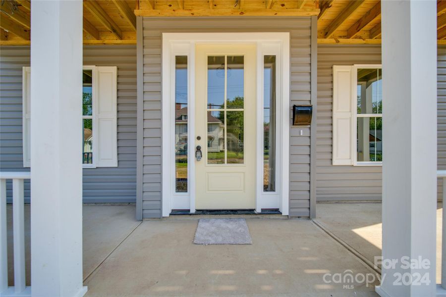 SPRING STREET LOWER PORCH