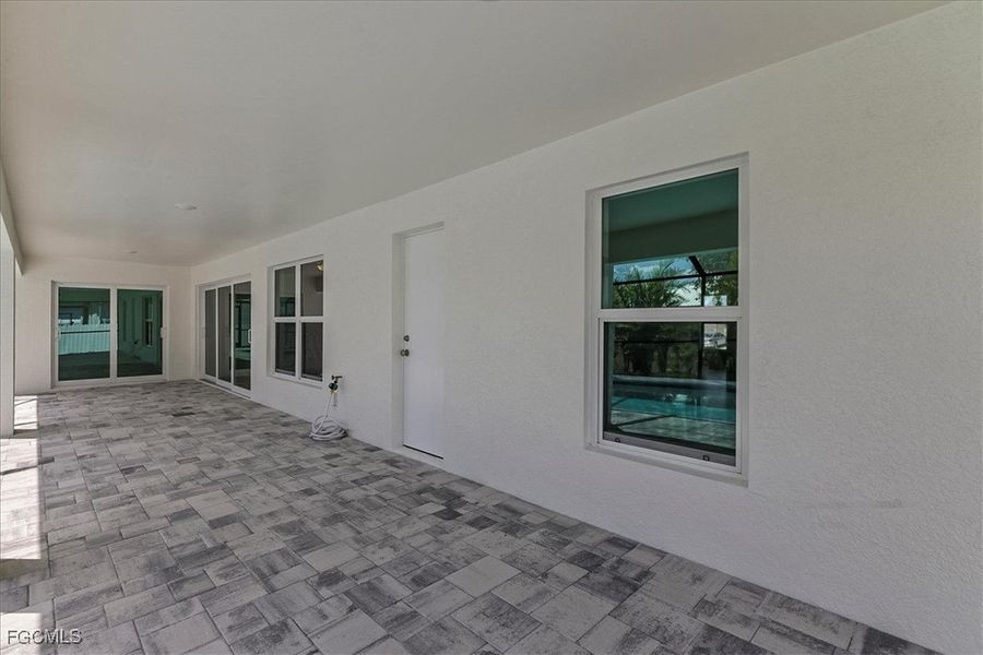 Spacious, unfurnished interior of a new home in Cape Coral, Cape Coral (Image 27). Spacious, unfurnished interior of a new home in Cape Coral, Cape Coral (Image 27).