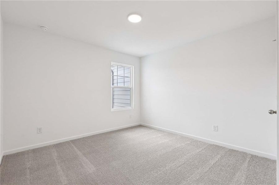 Spacious, unfurnished interior of a new home in Leydenview, Mableton (Image 22).