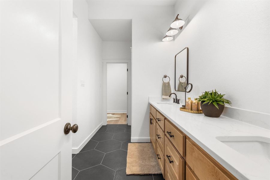 Furnished interior view inside a new home in , Bryan (Image 9).