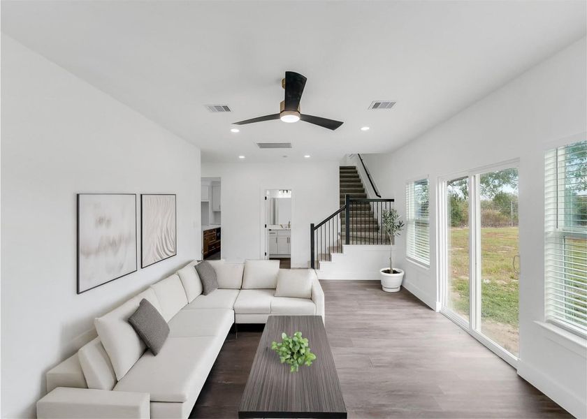 Family Room (Virtually Staged) Family Room (Virtually Staged)