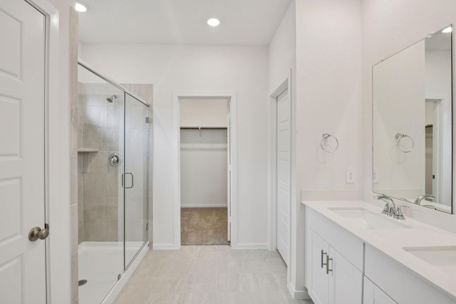 Furnished interior view inside a new home in Sanford Farms - Traditional Series, Waller (Image 19).