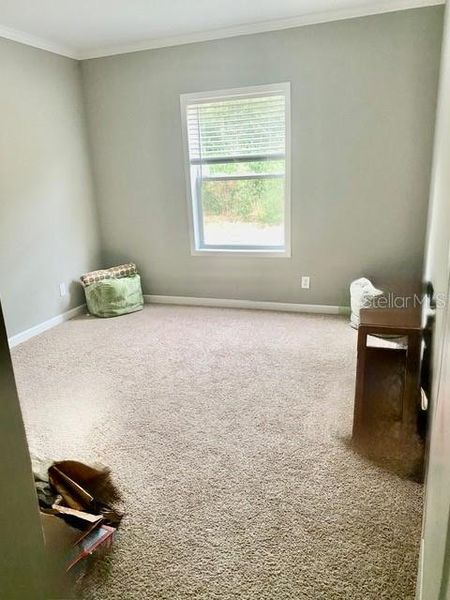 Spacious, unfurnished interior of a new home in , Bell (Image 7).