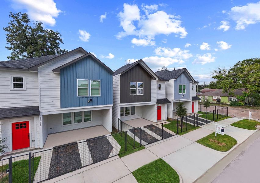 Front exterior of a new home in , Houston, TX, highlighting curb appeal (Image 27). Front exterior of a new home in , Houston, TX, highlighting curb appeal (Image 27).