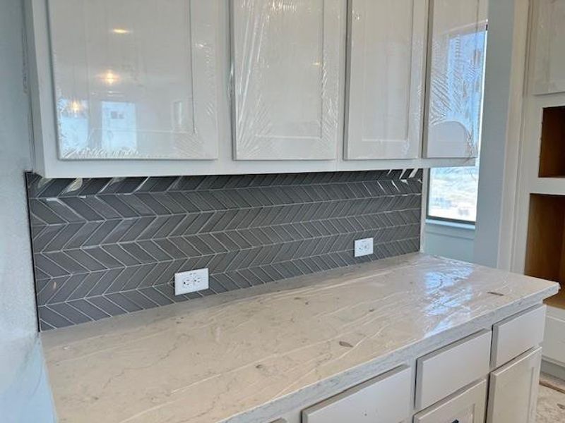 Stunning finishes in Light & Bright Kitchen