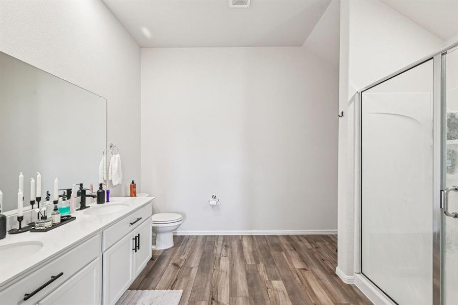 Image 39 of a home in .