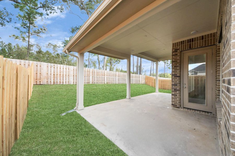 Exterior details and patio area of a home in COLTON: Prestige Collection, Montgomery (Image 27). Exterior details and patio area of a home in COLTON: Prestige Collection, Montgomery (Image 27).