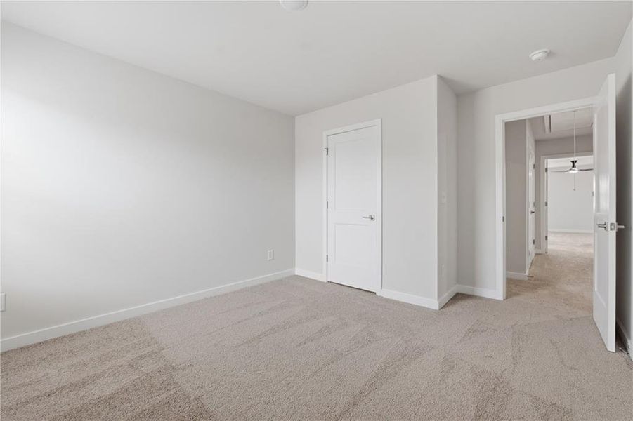 Spacious, unfurnished interior of a new home in The Enclave at Stonewall Station, Union City (Image 14).