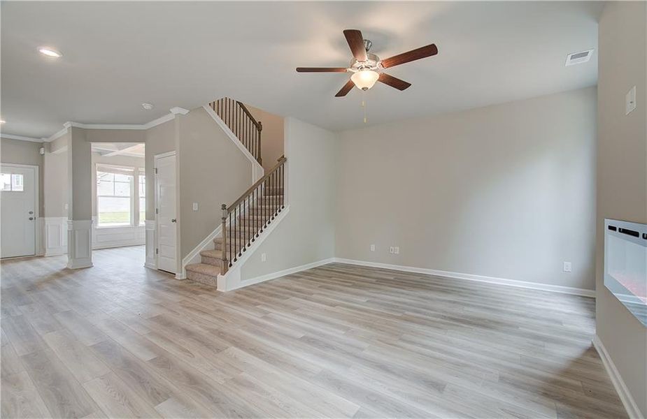 Spacious, unfurnished interior of a new home in Berkeley Lakes, Locust Grove (Image 22).