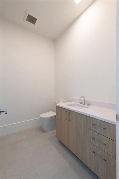 Image 49 of a home in .