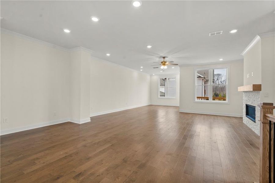 Spacious, unfurnished interior of a new home in Waterside Townhomes, Peachtree Corners (Image 24).