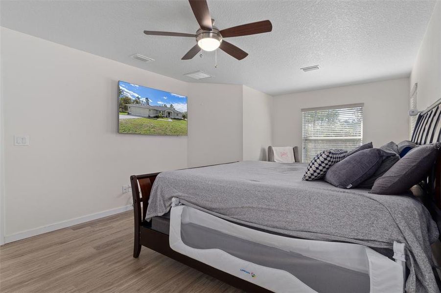 Furnished interior view inside a new home in , Weeki Wachee (Image 15).