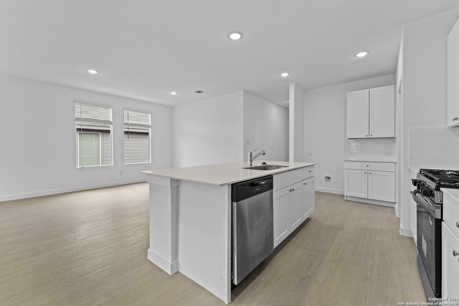 Image 27 of a home in Waterwheel: Coastline Collection.