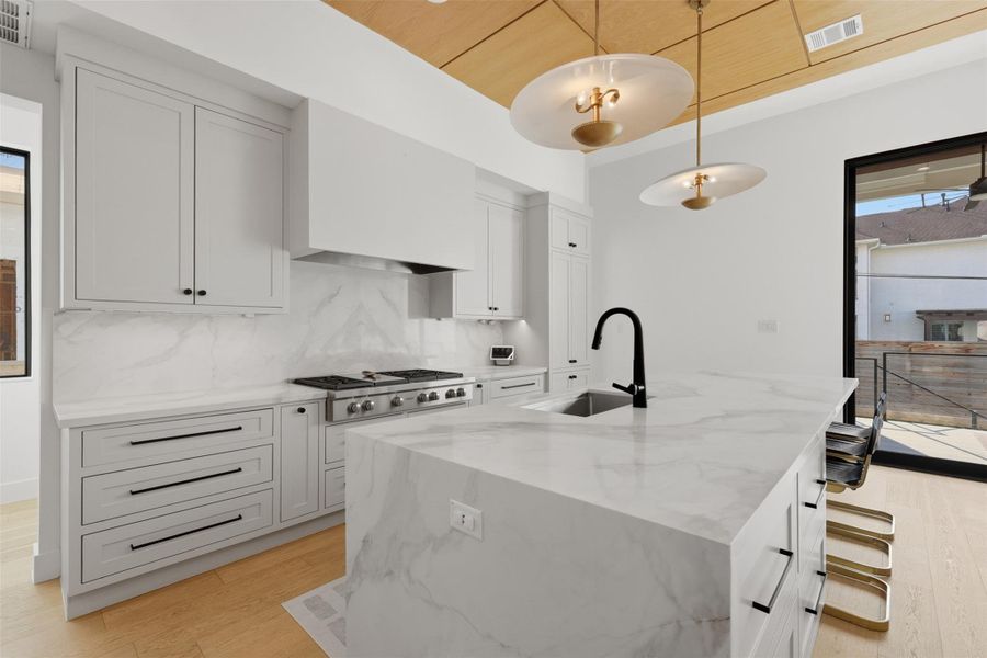 Furnished interior view inside a new home in , Bellaire (Image 9).