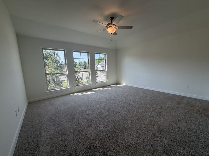 Spacious, unfurnished interior of a new home in Trail Creek, Cleburne (Image 14). Spacious, unfurnished interior of a new home in Trail Creek, Cleburne (Image 14).