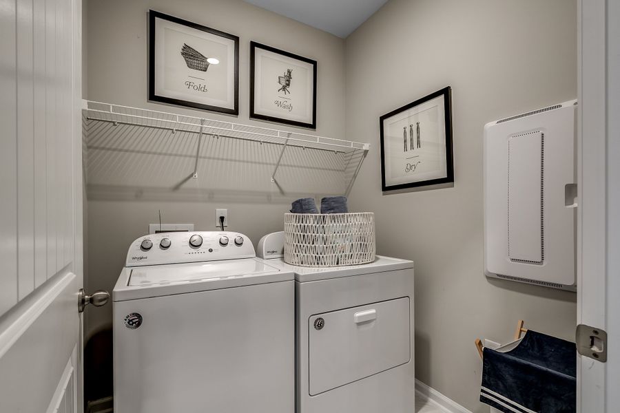 Representative interior finishes for a home built from the Wisteria by Beazer Homes in Marshfield Gardens, Longs (Image 13).