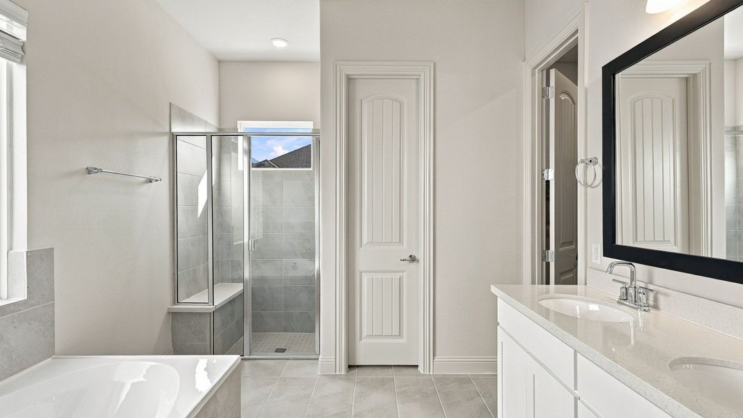 Furnished interior view inside a new home in Solterra Texas, Mesquite (Image 33).