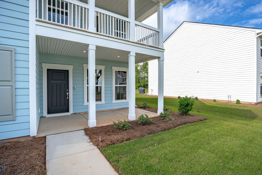 Exterior details and patio area of a home in Carriage Estates, Lexington (Image 30).